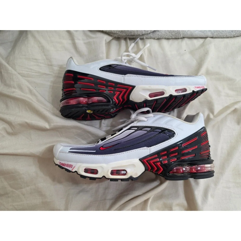 Nike‎ Air Max Plus 3 White Black University Red CK6715-101 Mens 9.5